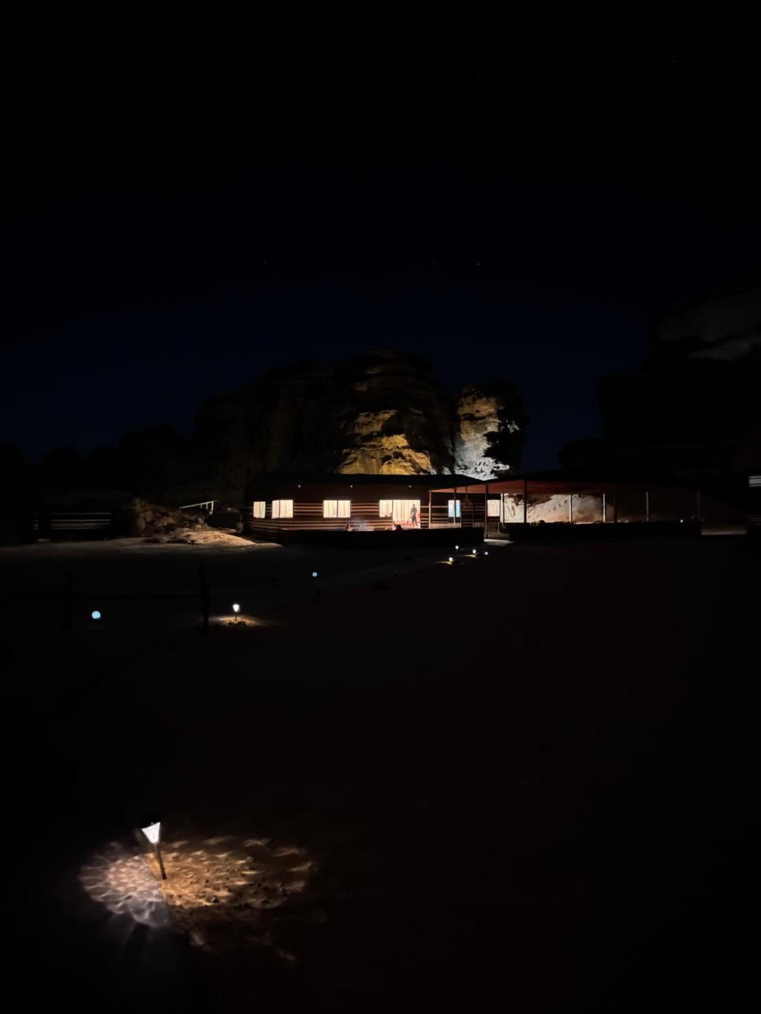 Wadi Rum Magic Camp Exterior foto